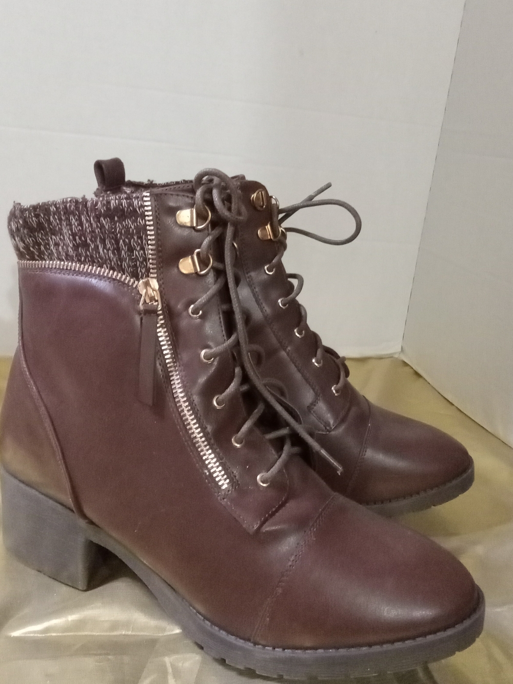 cloudwalkers Dark Brown Lace-Up Ankle Boots with Knit Collar NWOT